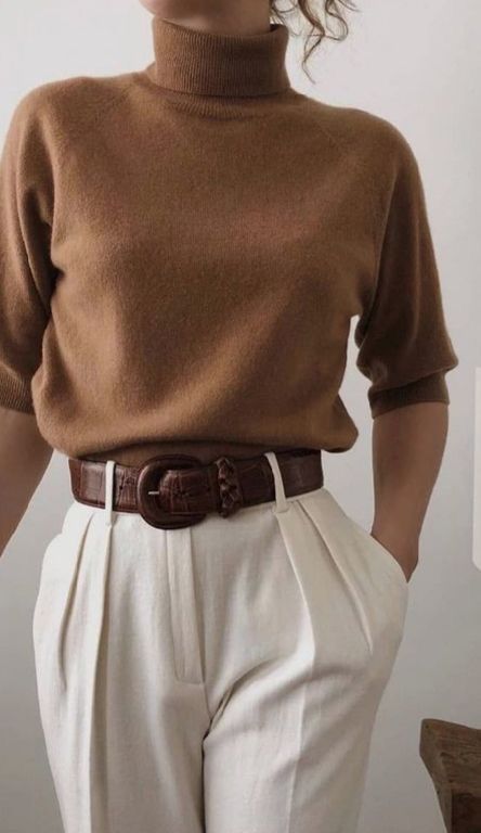 look old money avec un pull marron